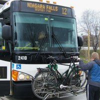 Bus zu den Niagarafaellen